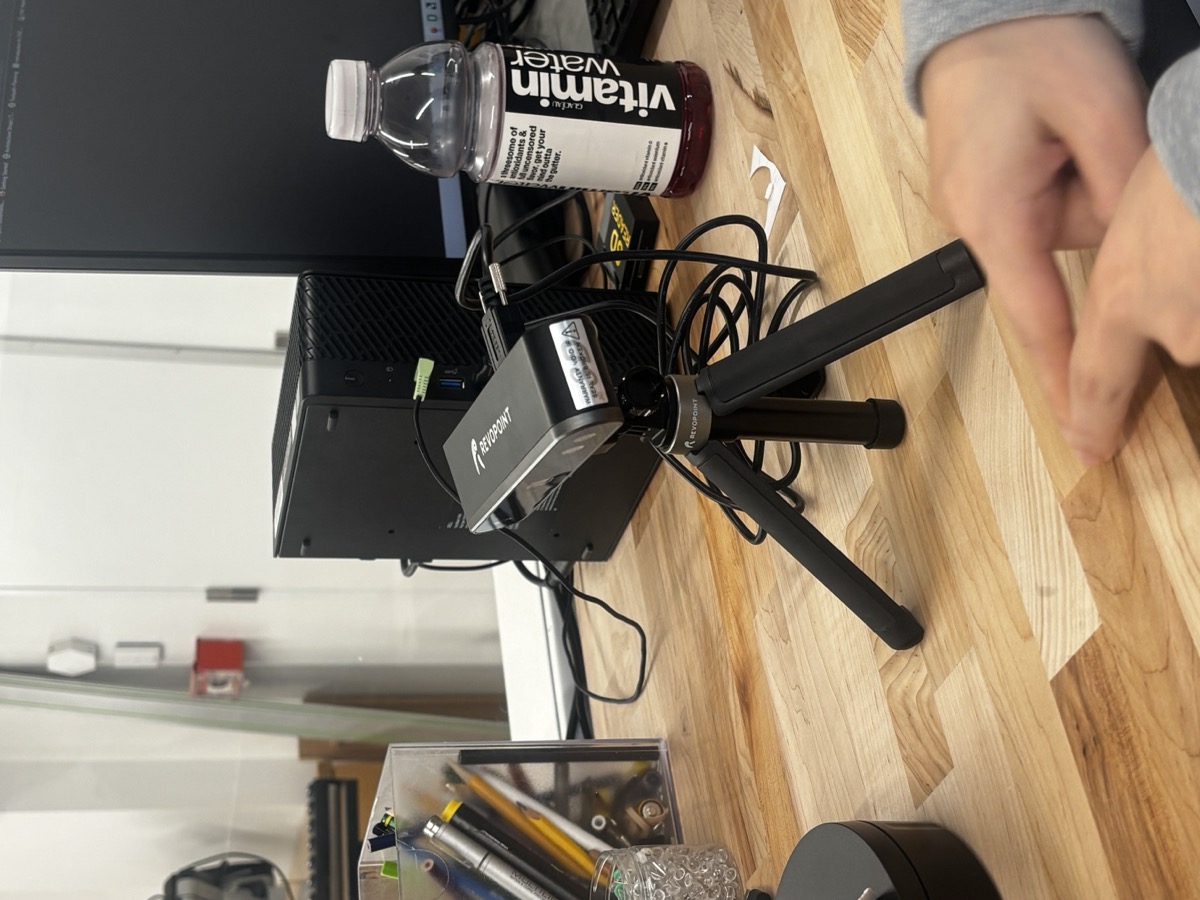 The Revopoint 3D scanner