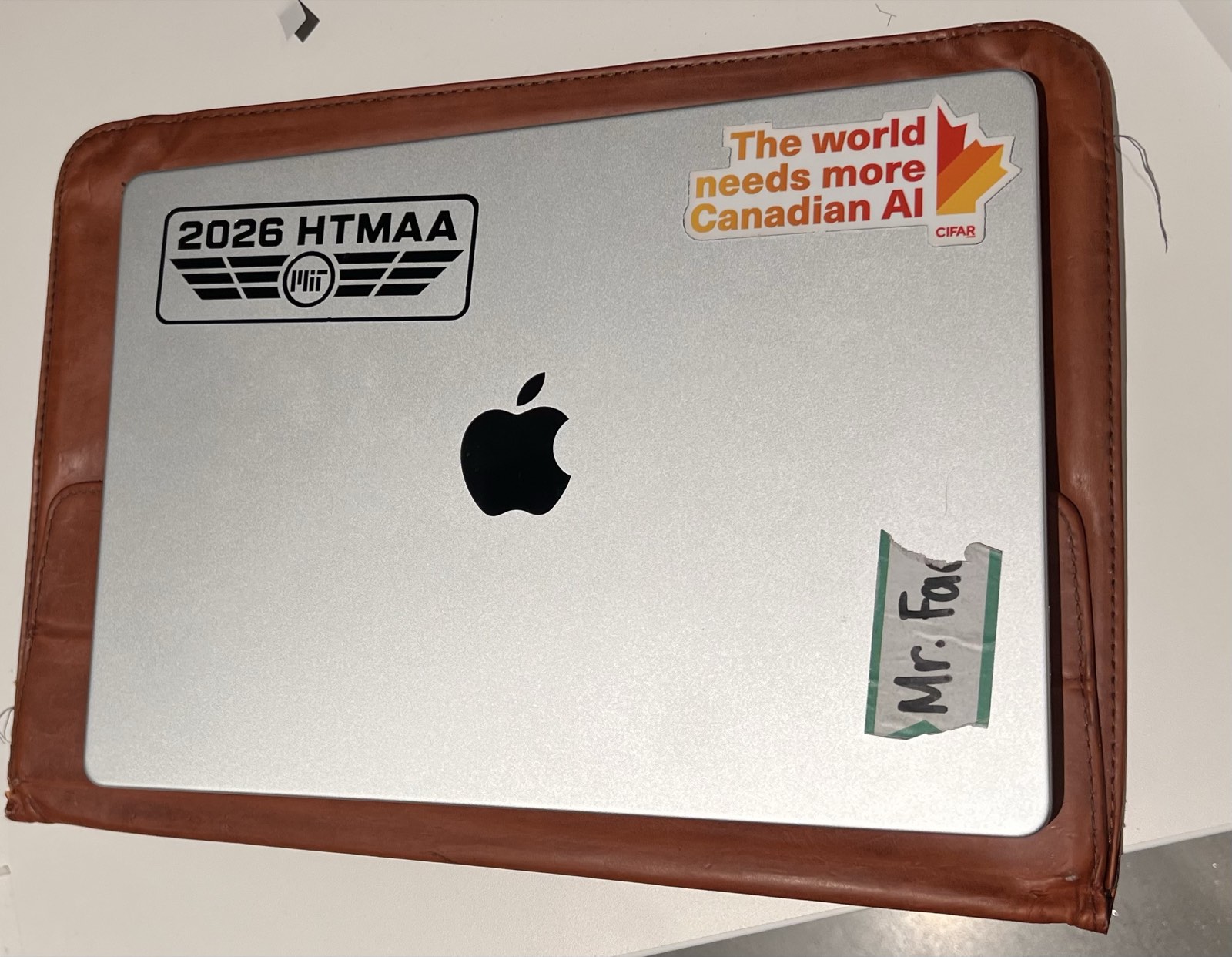 Laptop logo