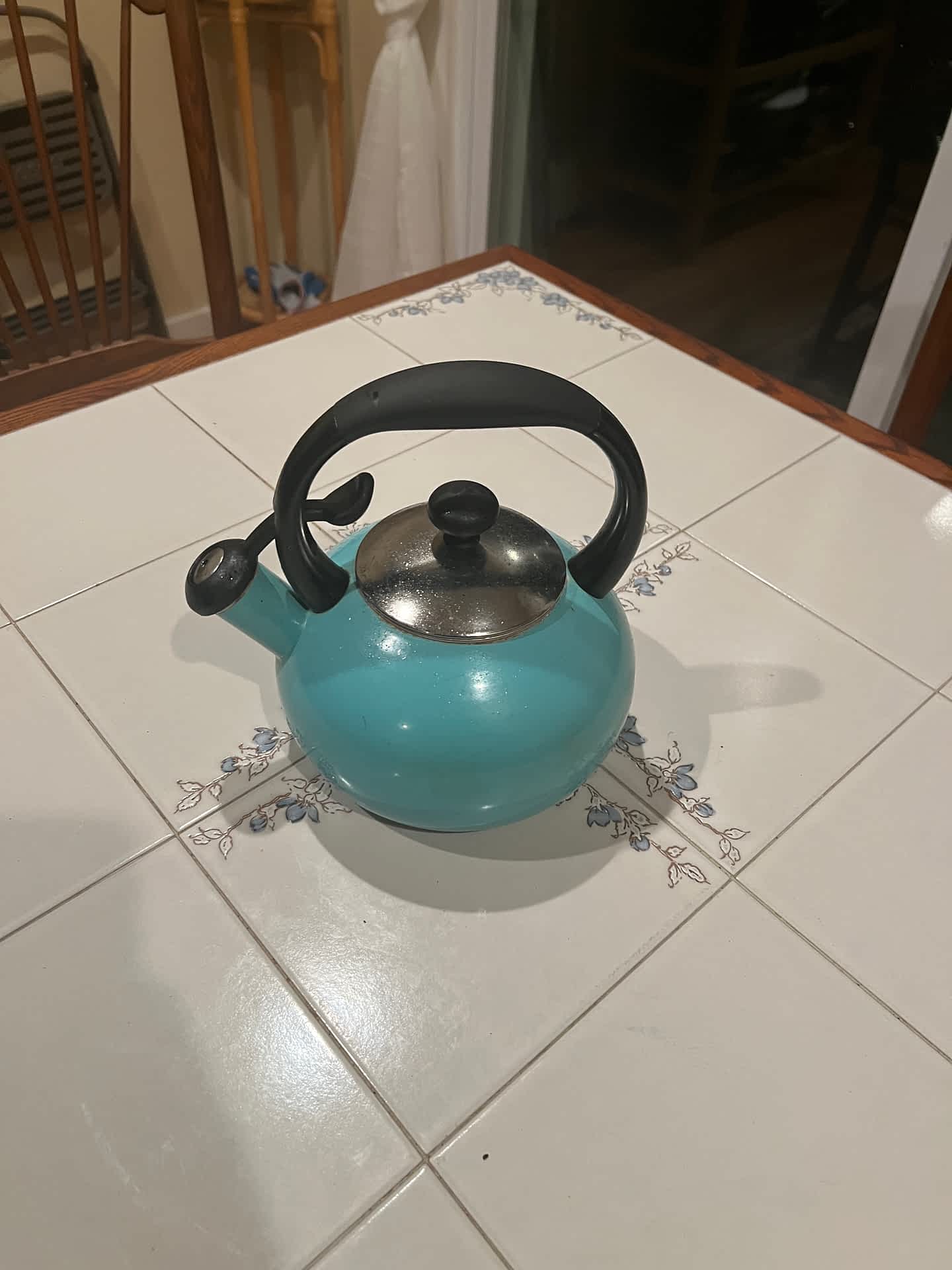 Tea kettle scan