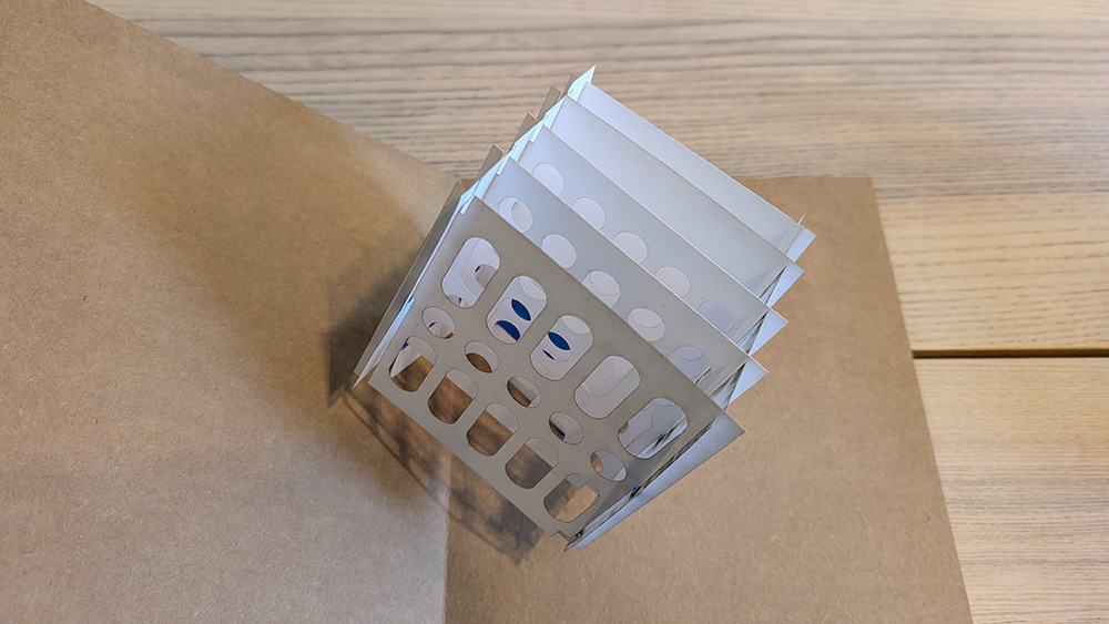 Mock-up cube sagging when open.