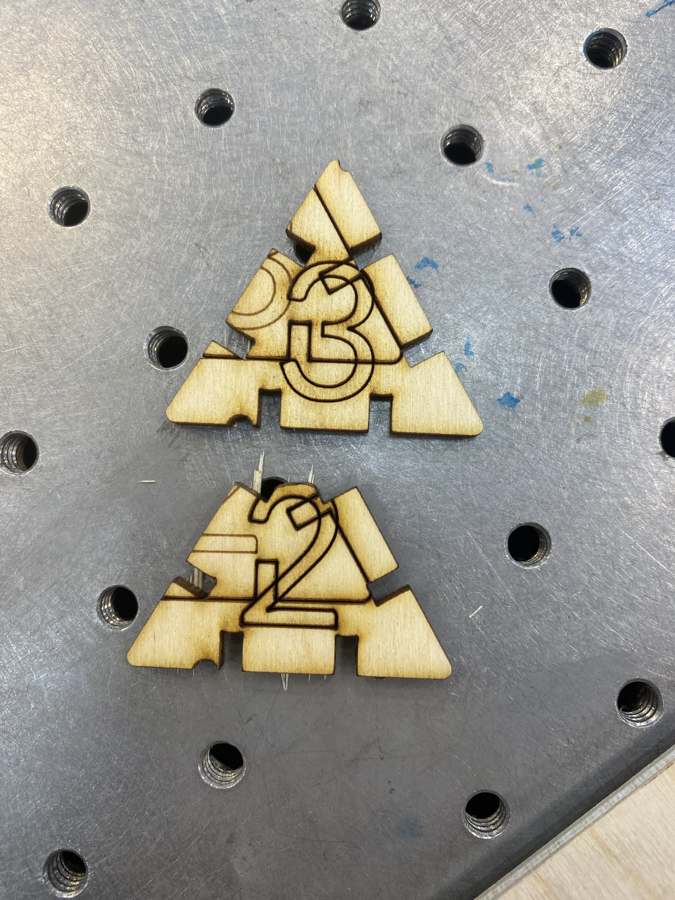 Plywood parts cut at 90 % / 30 mm/s