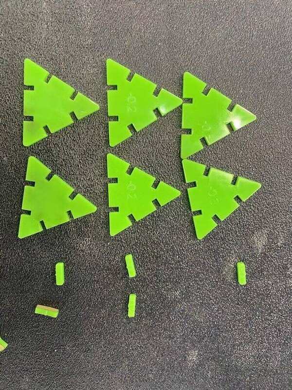 Fit test 3: labelled triangles and connectors